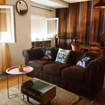 Apartamento Sol Y Nieve * Sabiñánigo